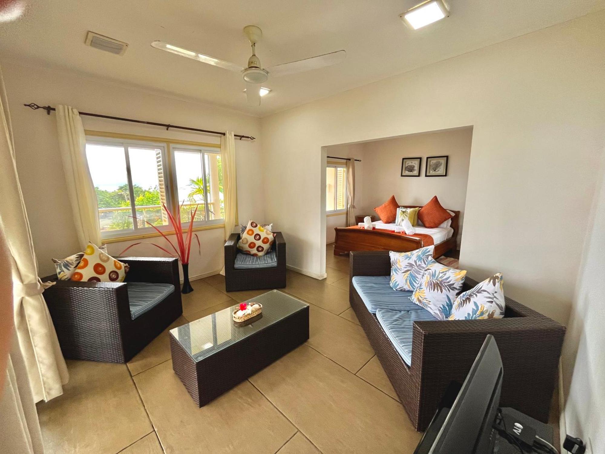 Summer Self Catering Anse la blague Екстериор снимка